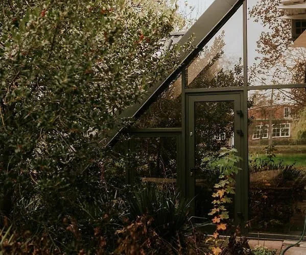 Ξενοδοχείο Garden